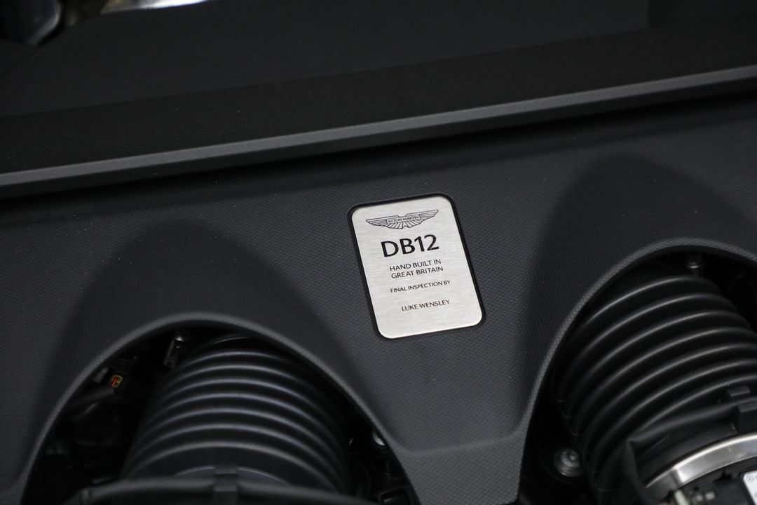 2025 Aston Martin DB12