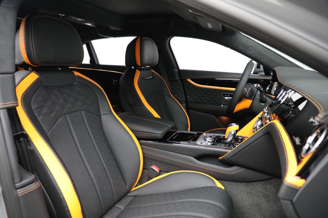 2025 Bentley Flying Spur