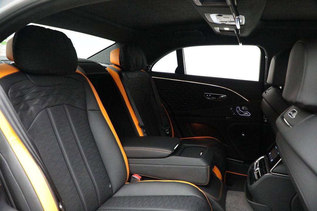 2025 Bentley Flying Spur