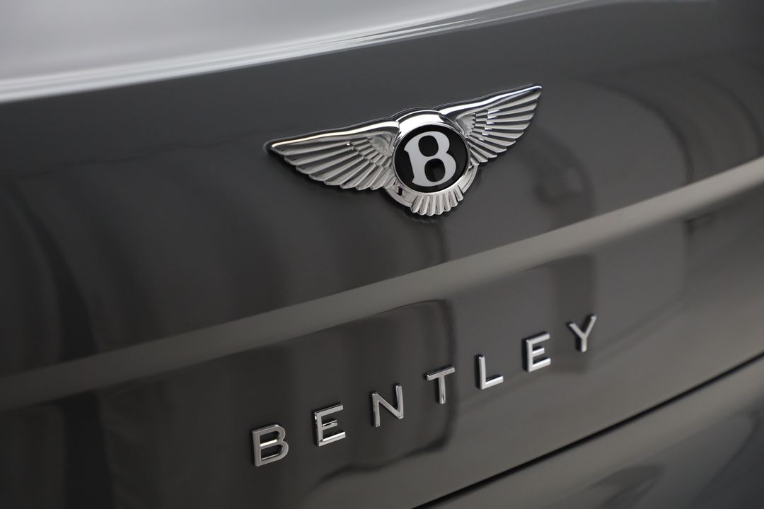 2025 Bentley Flying Spur