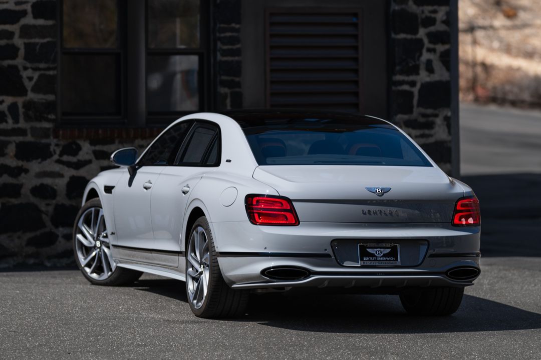 2025 Bentley Flying Spur