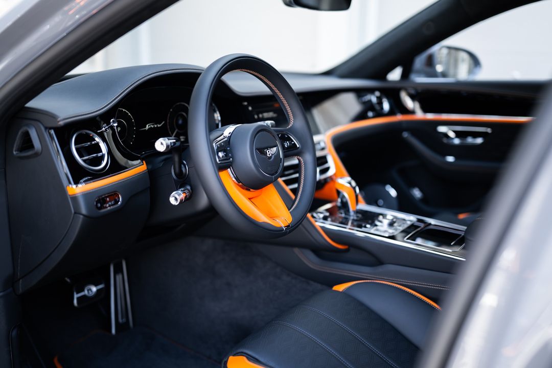 2025 Bentley Flying Spur