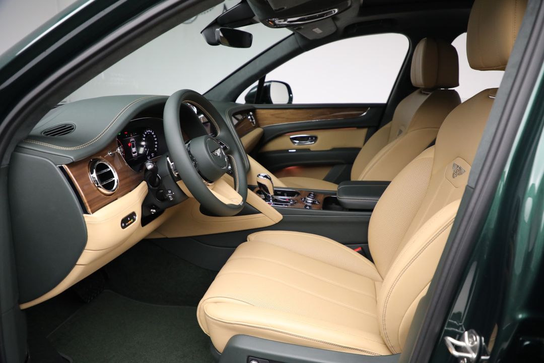 2025 Bentley Bentayga
