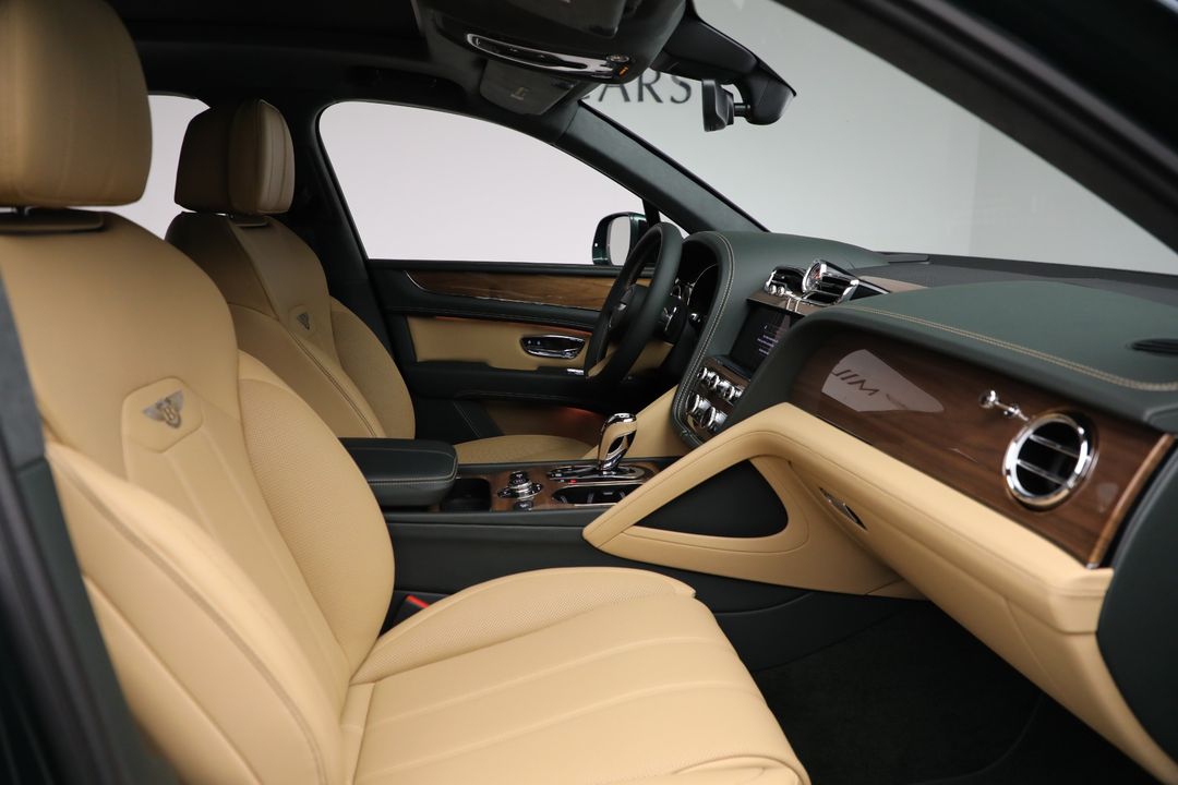 2025 Bentley Bentayga