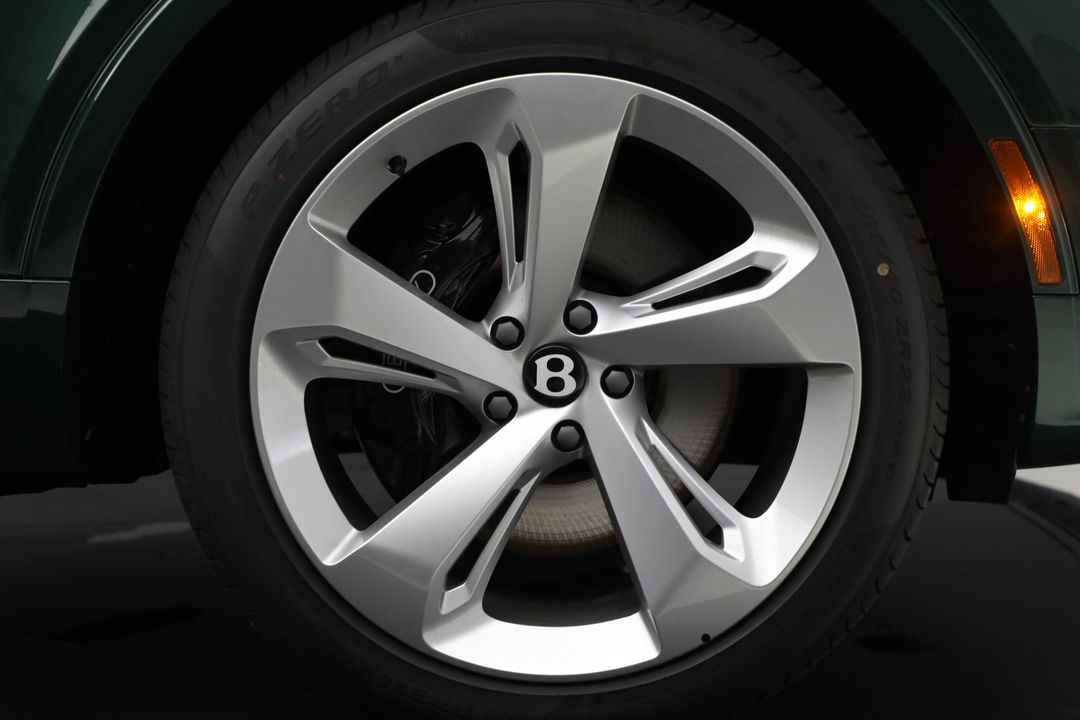 2025 Bentley Bentayga