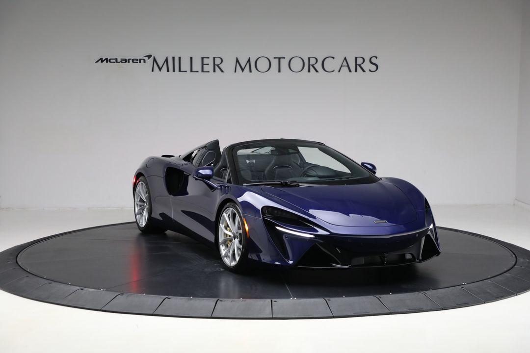 2025 McLaren Artura Spider