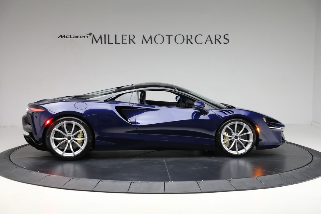 2025 McLaren Artura Spider