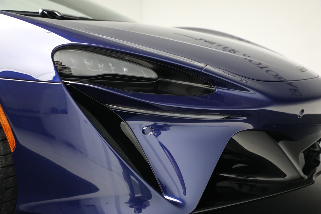 2025 McLaren Artura Spider