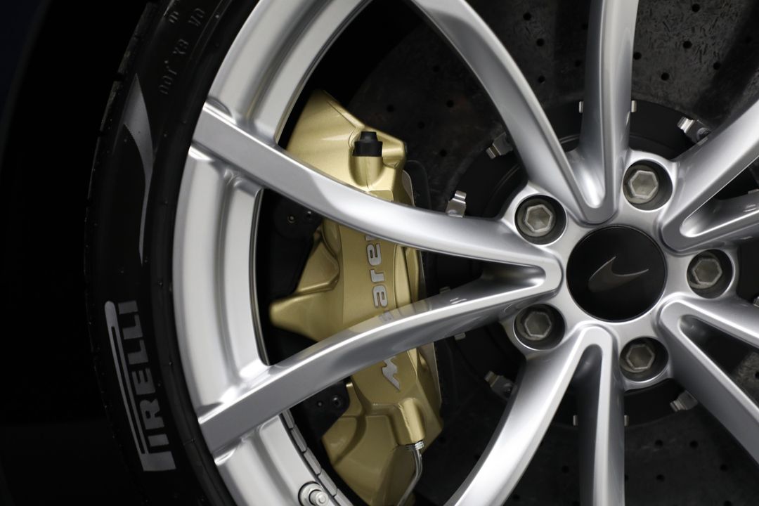2025 McLaren Artura Spider