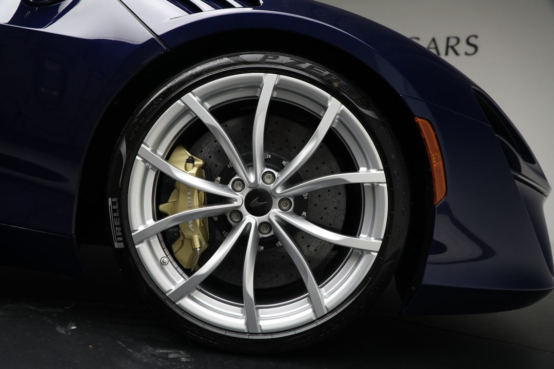 2025 McLaren Artura Spider