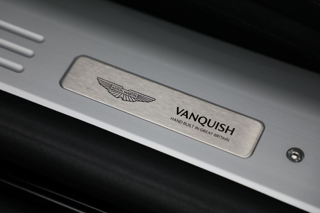 2025 Aston Martin Vanquish