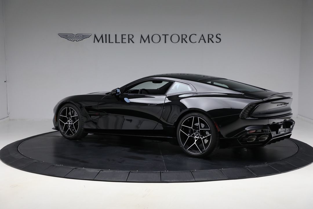 2025 Aston Martin Vanquish