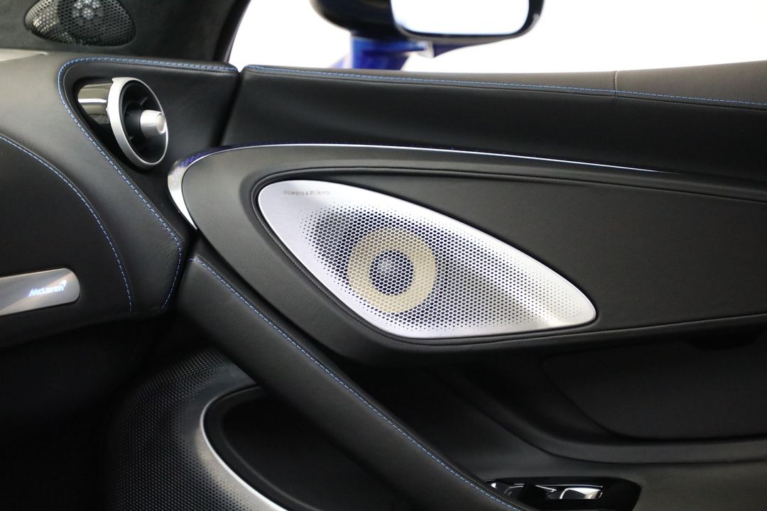 2025 McLaren GTS