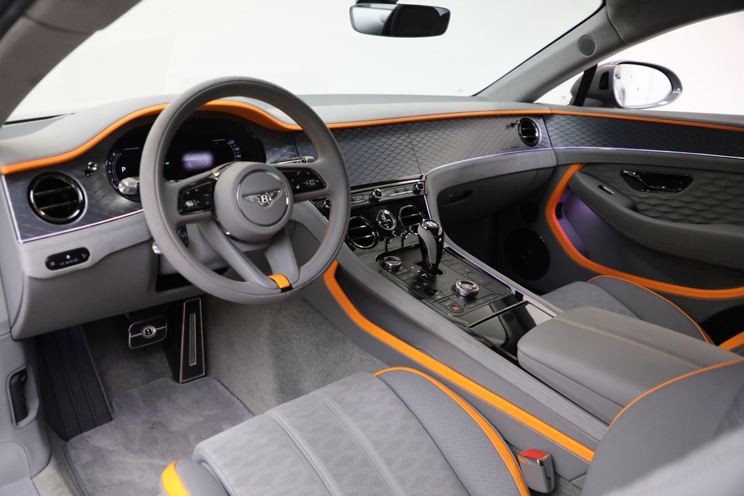 2025 Bentley Continental