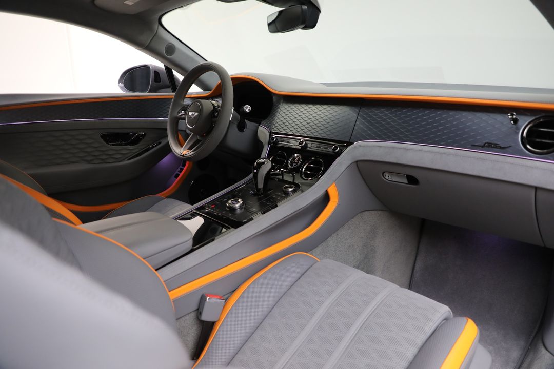 2025 Bentley Continental