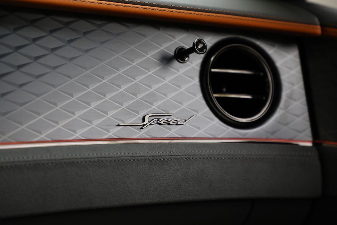 2025 Bentley Continental