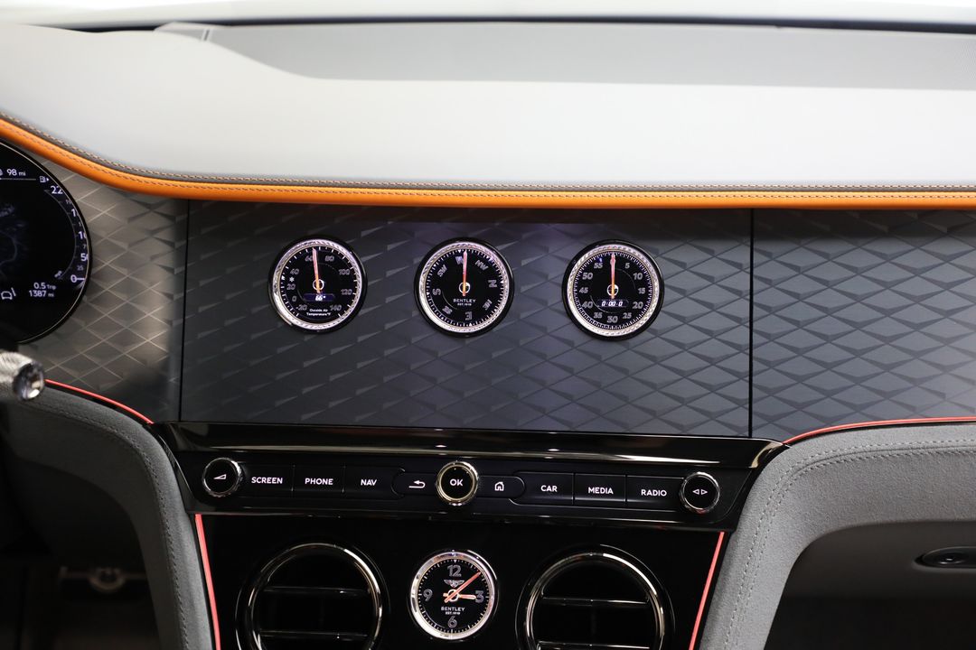 2025 Bentley Continental