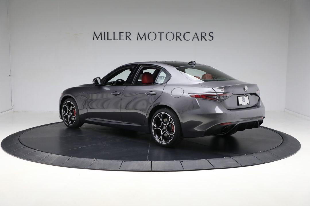 2025 Alfa Romeo Giulia