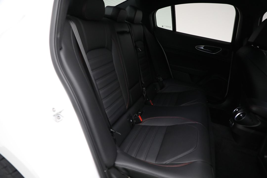2024 Alfa Romeo Giulia