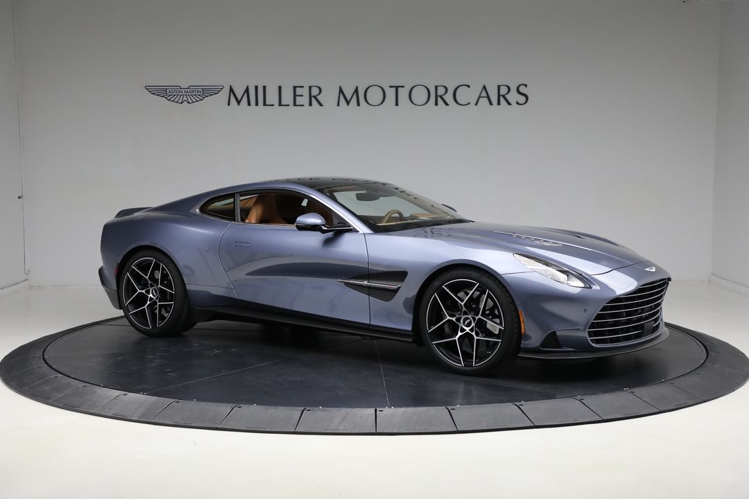 2025 Aston Martin Vanquish