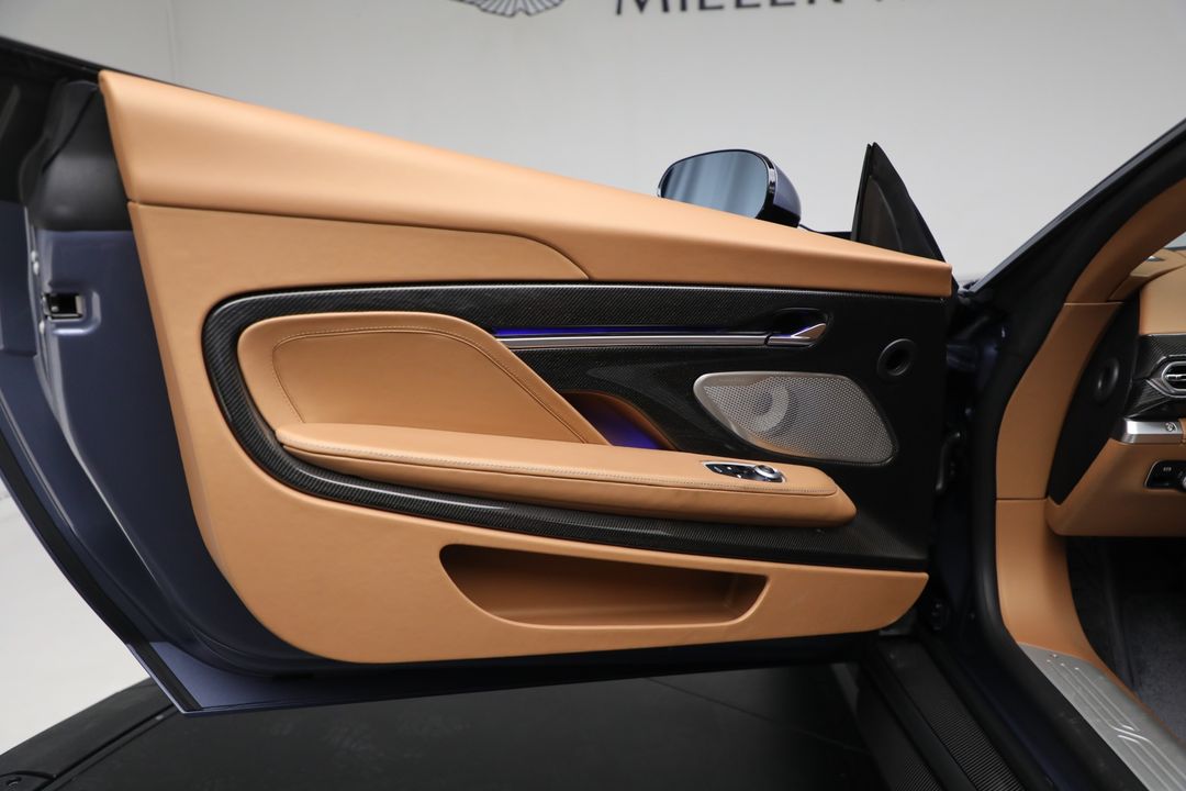 2025 Aston Martin Vanquish