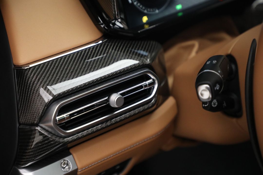 2025 Aston Martin Vanquish