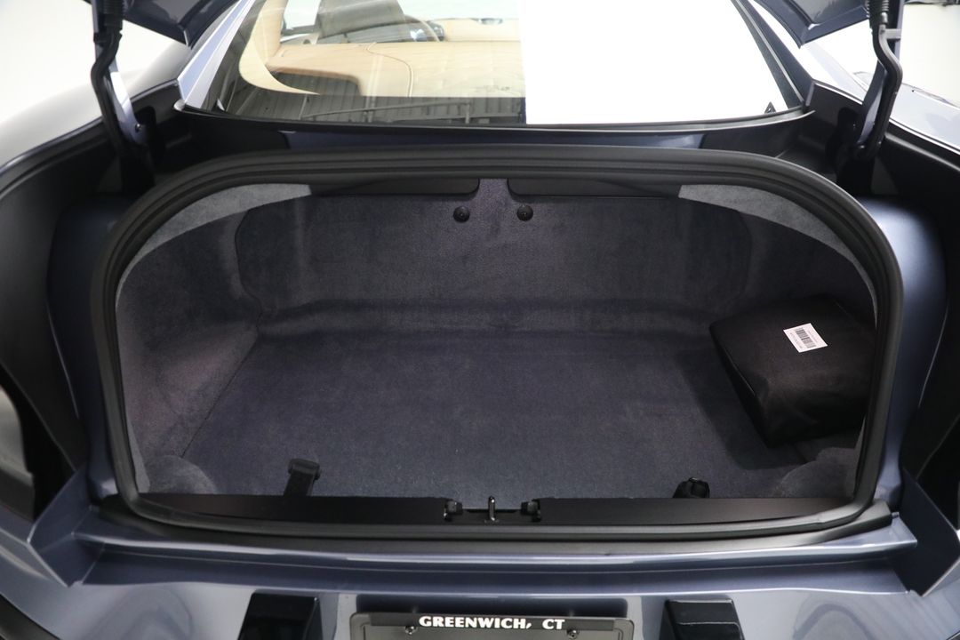 2025 Aston Martin Vanquish