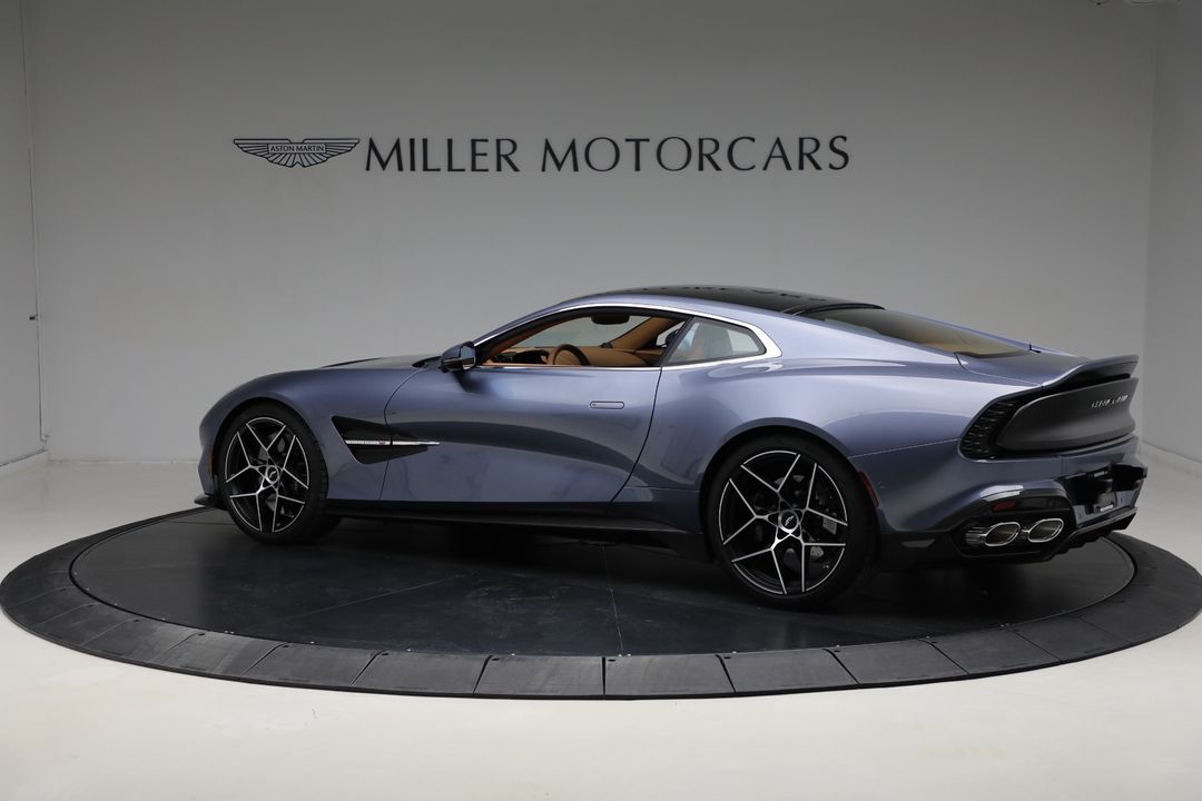 2025 Aston Martin Vanquish