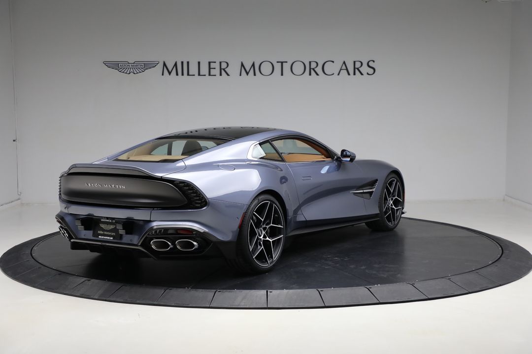 2025 Aston Martin Vanquish