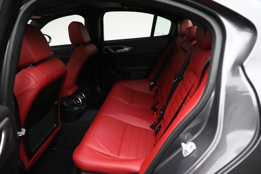 2025 Alfa Romeo Giulia