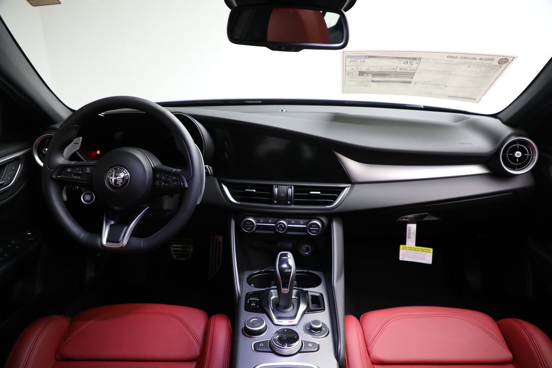 2025 Alfa Romeo Giulia