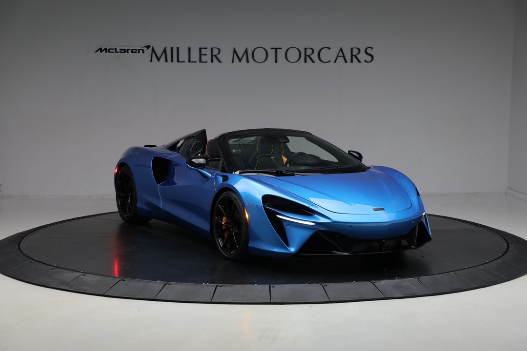 2025 McLaren Artura Spider