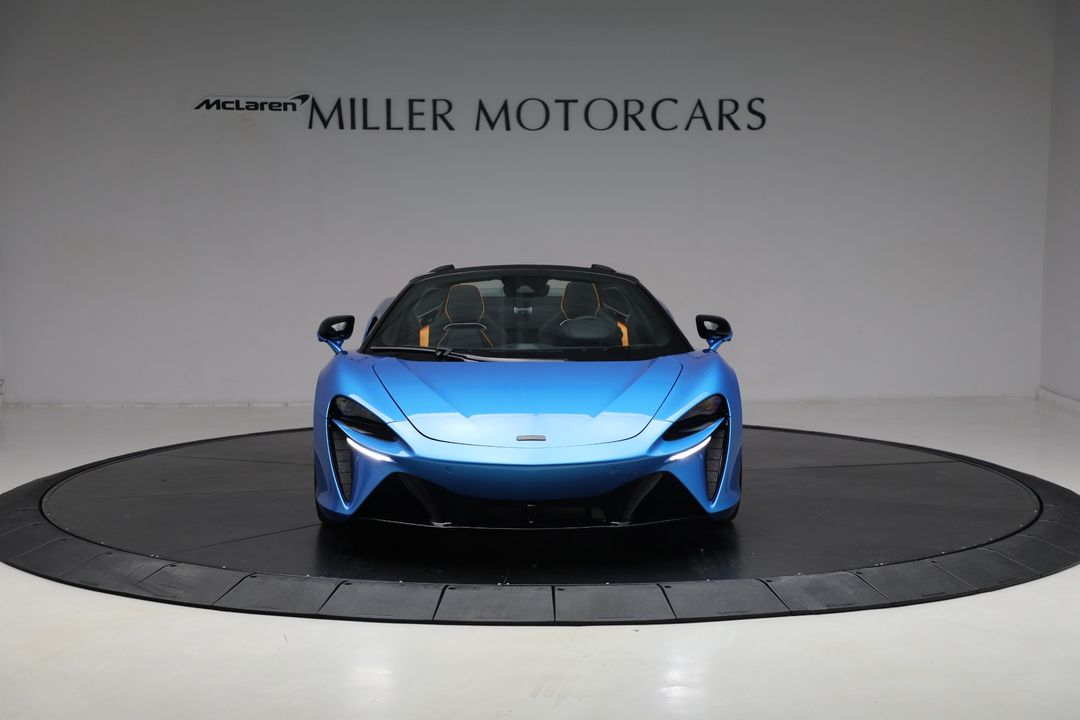 2025 McLaren Artura Spider