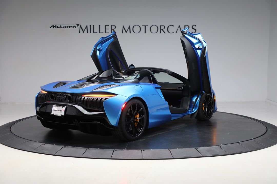2025 McLaren Artura Spider