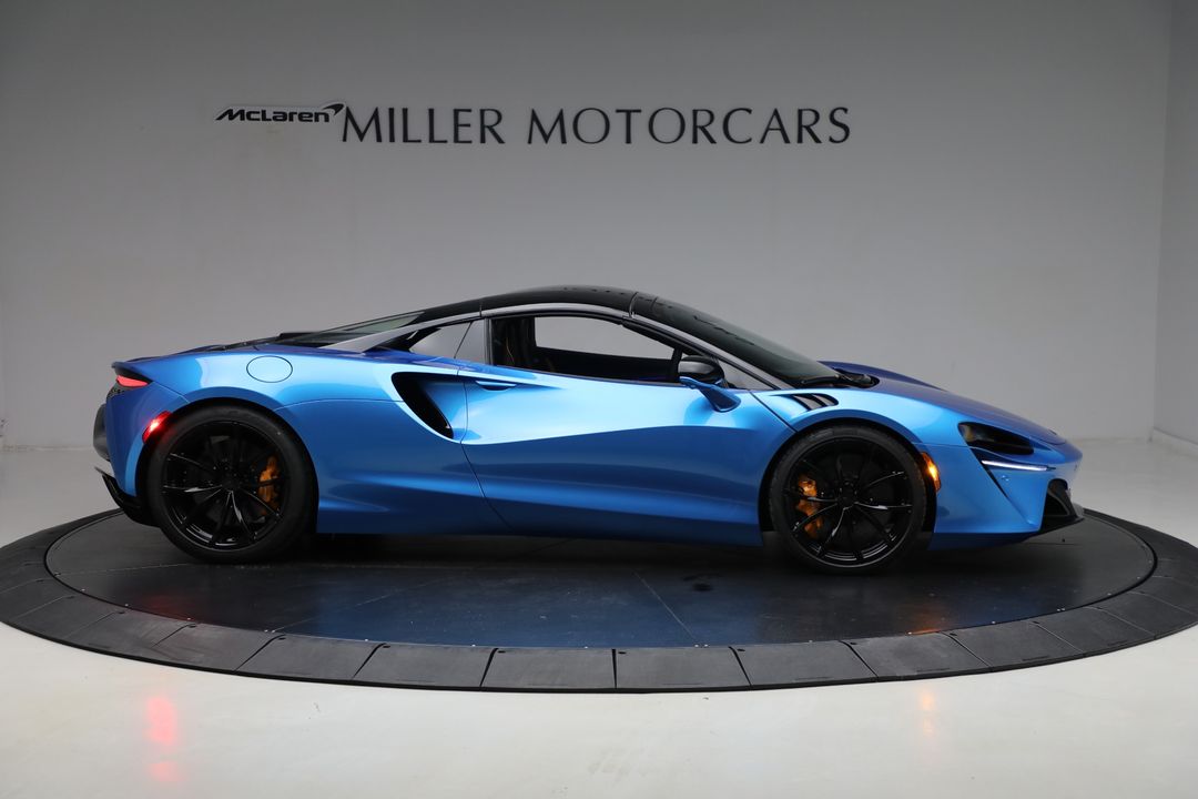 2025 McLaren Artura Spider