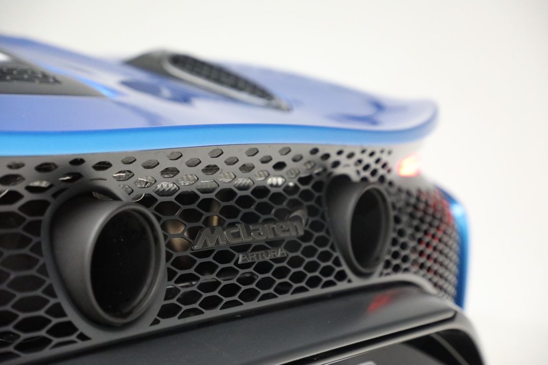 2025 McLaren Artura Spider