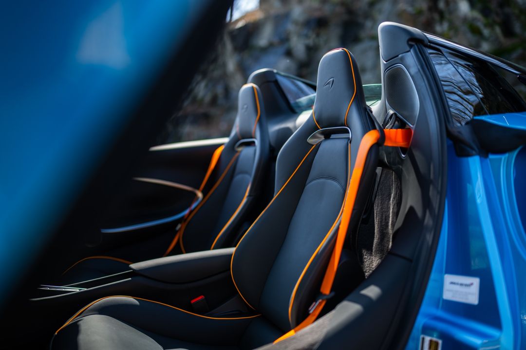 2025 McLaren Artura Spider