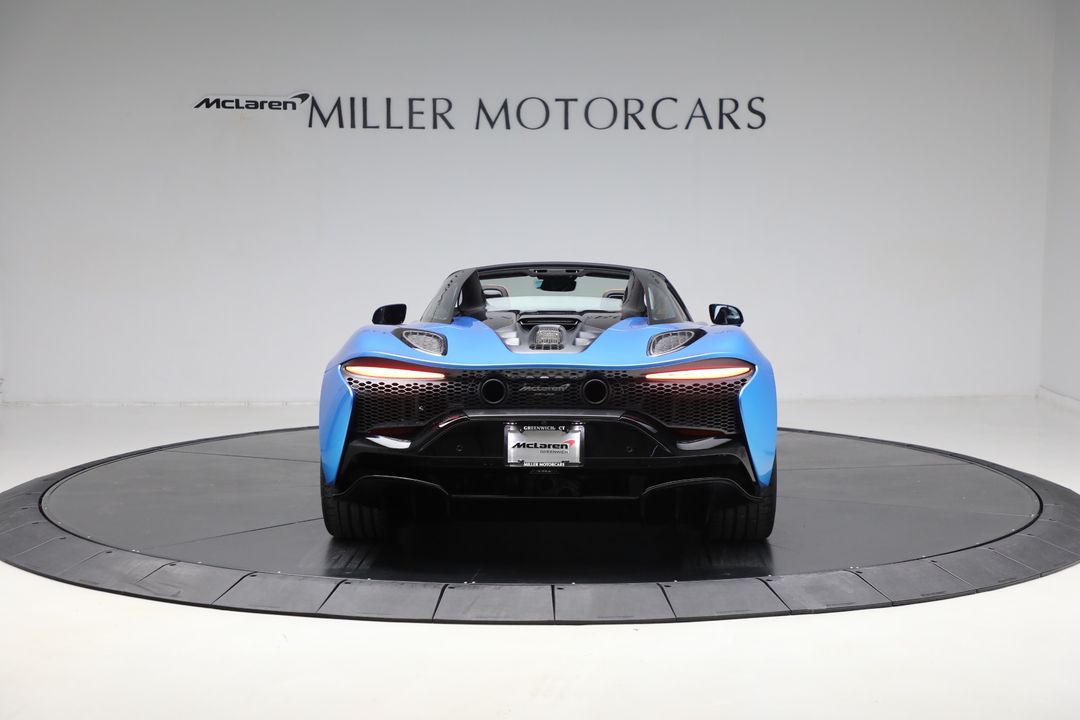 2025 McLaren Artura Spider
