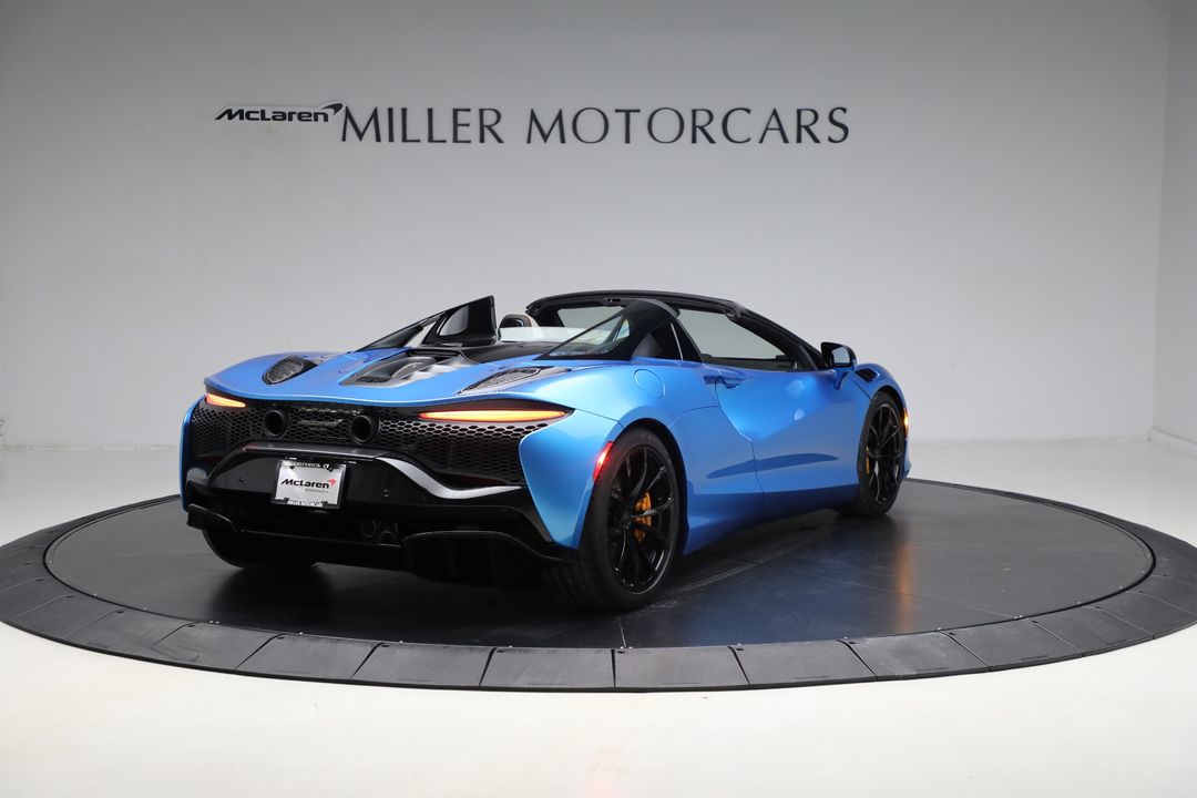 2025 McLaren Artura Spider