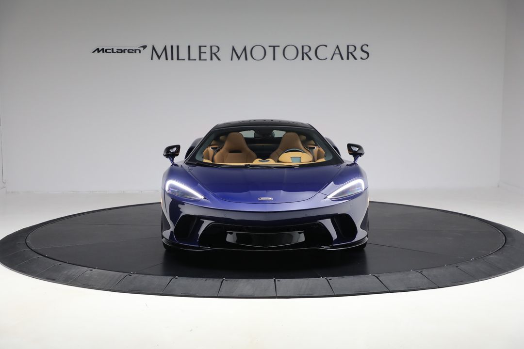 2023 McLaren GT