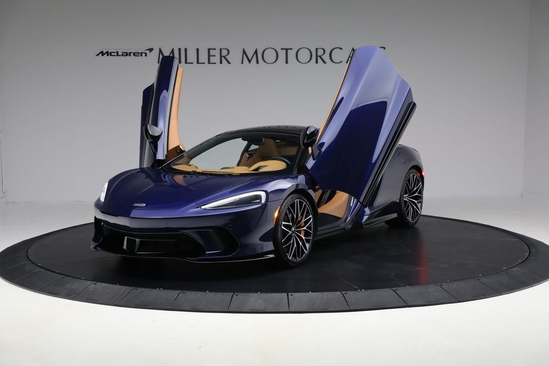 2023 McLaren GT