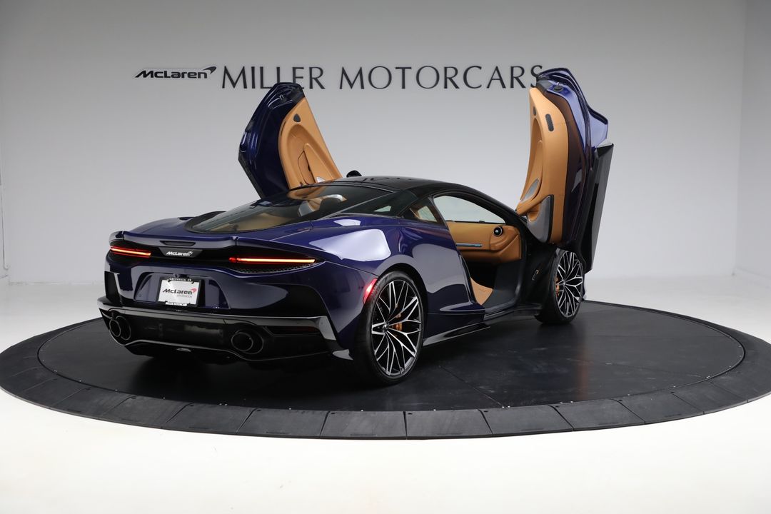 2023 McLaren GT