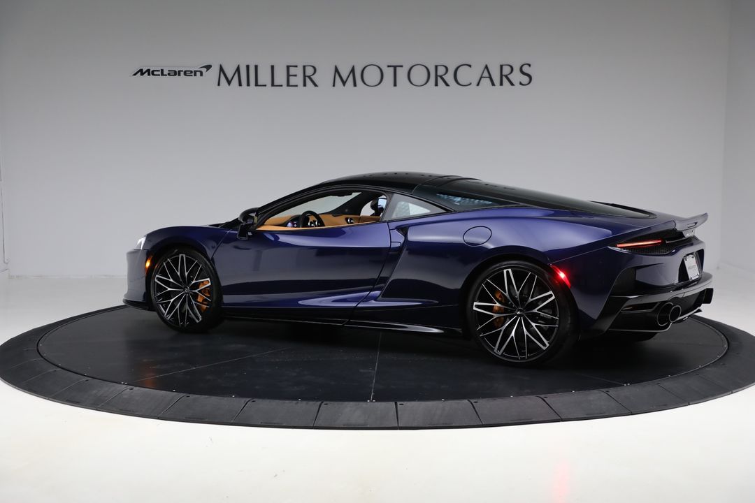 2023 McLaren GT