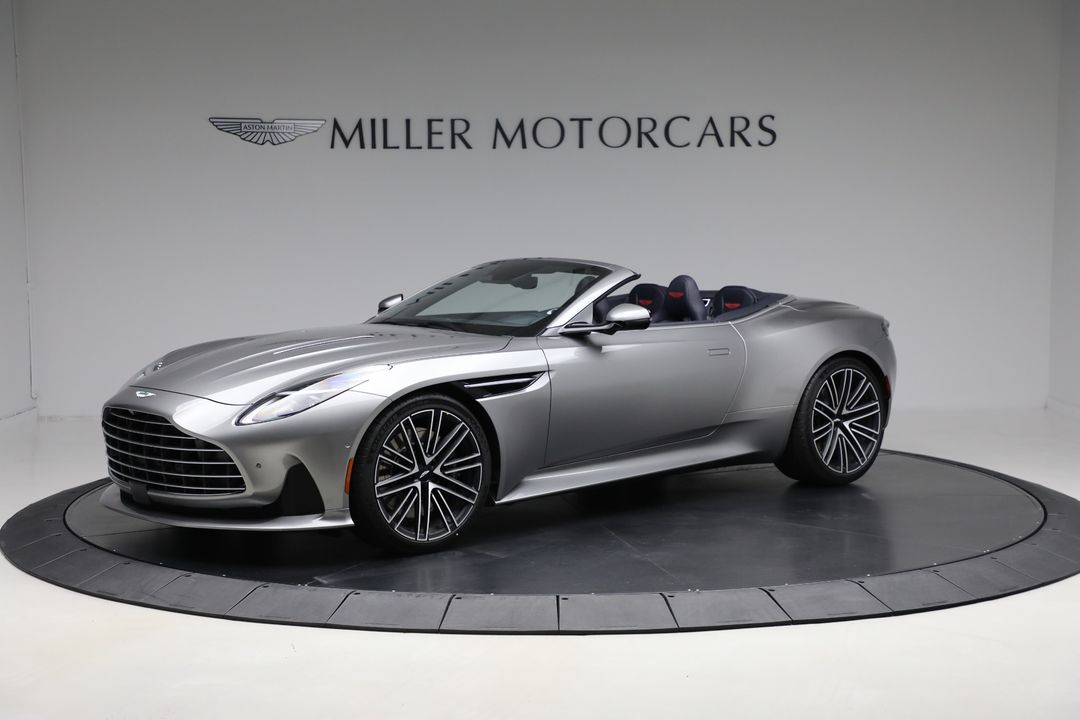 2025 Aston Martin DB12