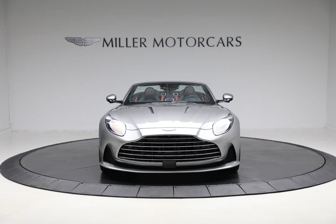 2025 Aston Martin DB12