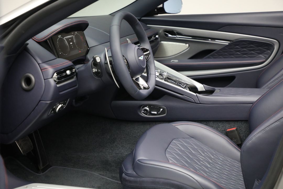 2025 Aston Martin DB12