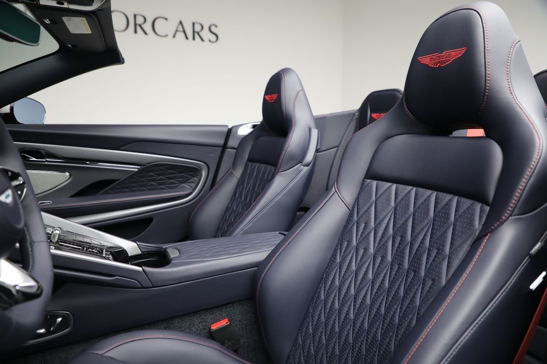 2025 Aston Martin DB12