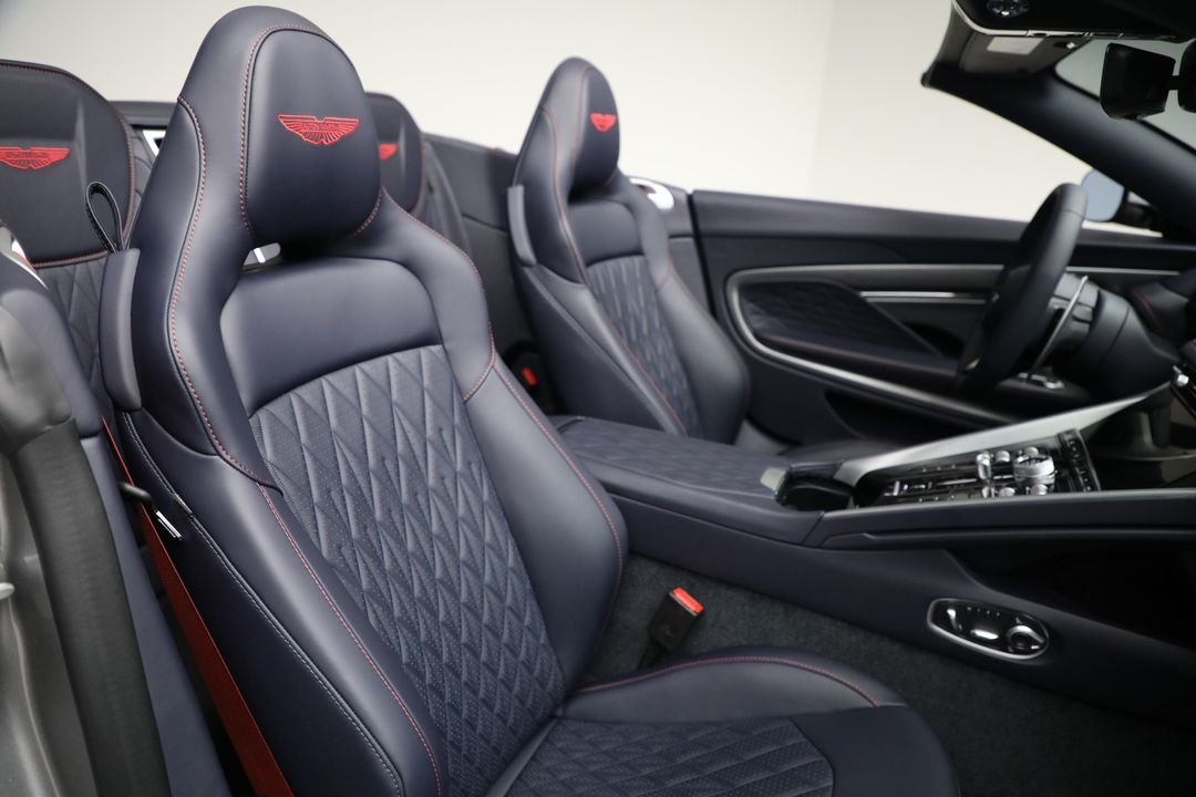 2025 Aston Martin DB12