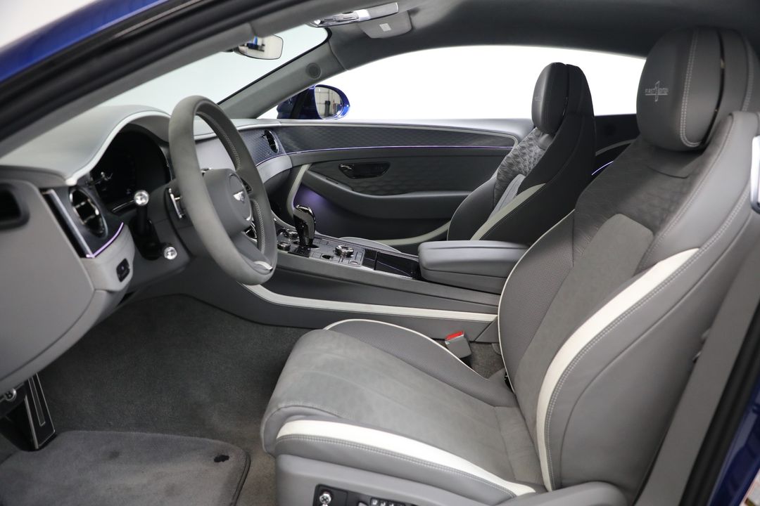 2025 Bentley Continental