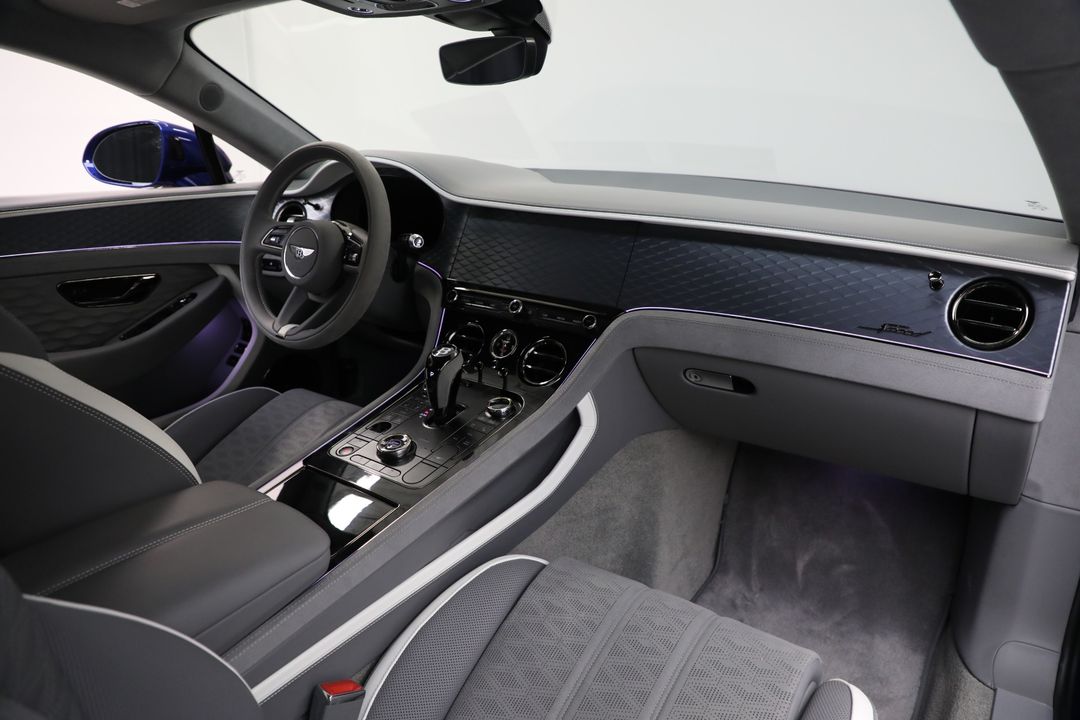 2025 Bentley Continental